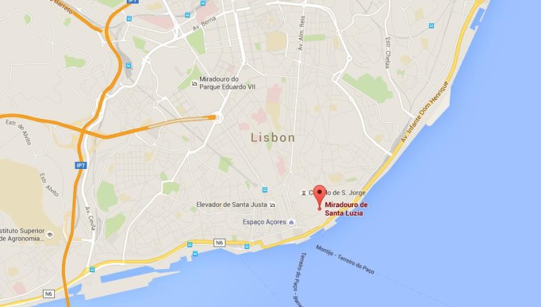 Where is Santa Luzia Belvedere on map Lisbon